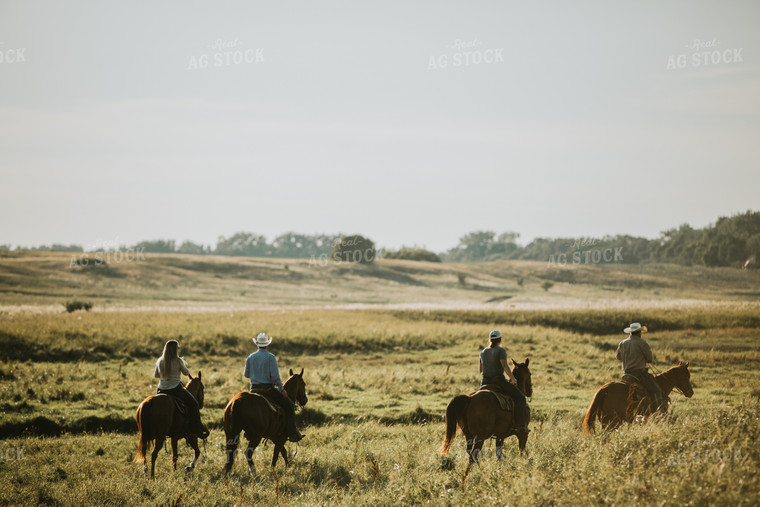 Ranchers on Horses 6381