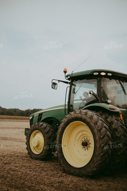 Tractor in Field 111002