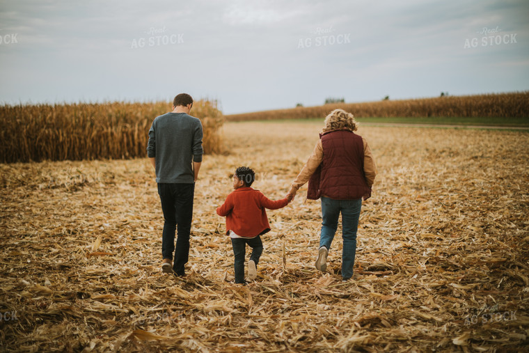 Farm Family in Field 6628