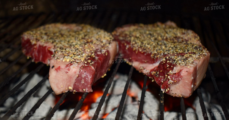 Grilling Steak 112007