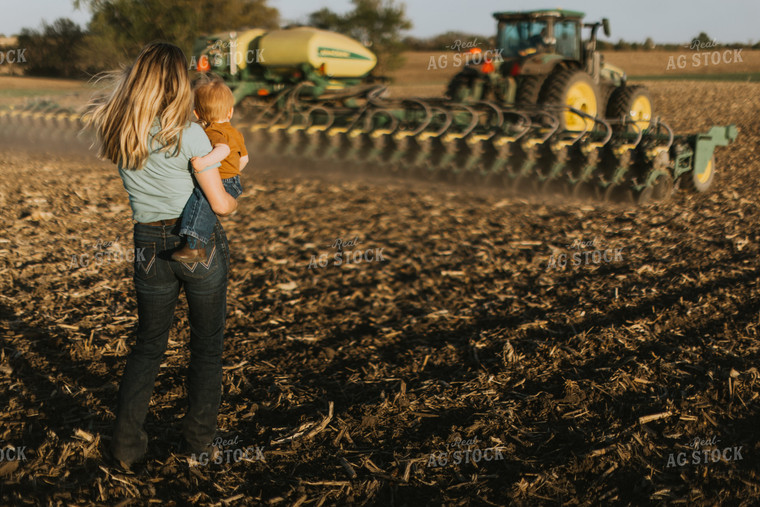 Farm Wife and Child Watch Tractor Plant 7685