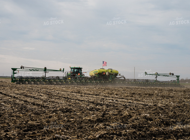 Tractor Plants Field 133011