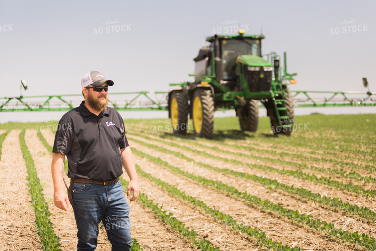 Applicator by Sprayer in Field 8033