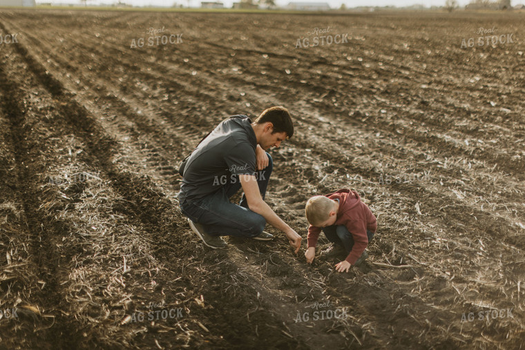 Checking Seed Depth with Farm Kid 8142