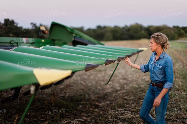 Female Farmer by Fixing Combine Head 8389