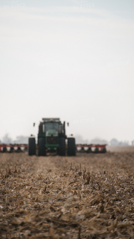 Applying Anhydrous 26136