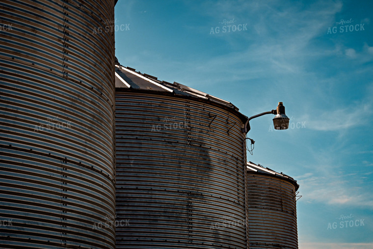 Grain Bins 166026