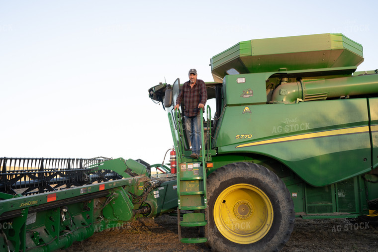 Farmer on Combine 170007