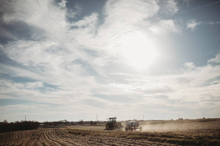 Applying Anhydrous Ammonia in Field 3607