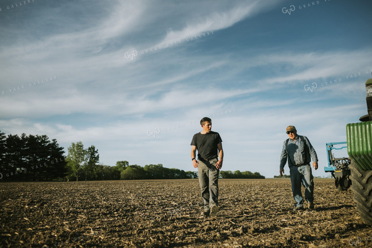 Farmers in Field with Planter 4249
