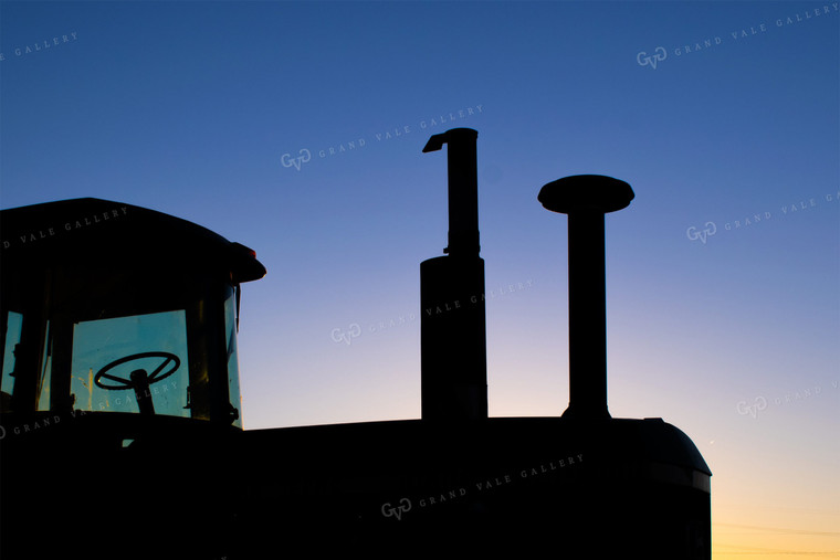 Tractor Cab and Stack Silhouette 50044