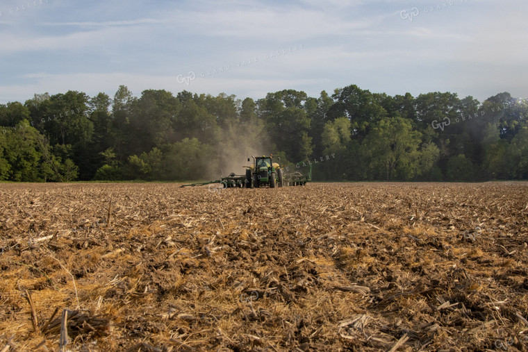 Planting on Sunny Day 52121