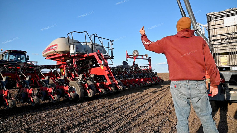 Farmers Loading Planter with Seed Tender 25221