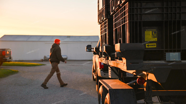 Loading the Seed Tender with the Skidsteer 25329