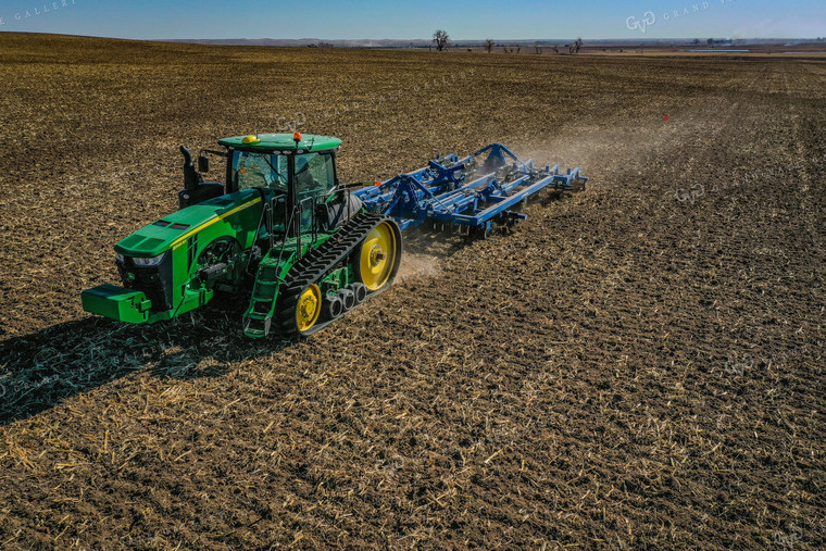 Tillage with a Disk Ripper 56001