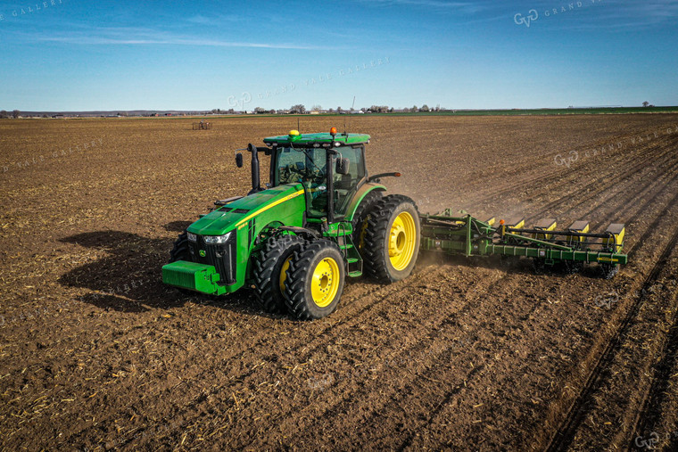 Planting on Flat Ground 56148