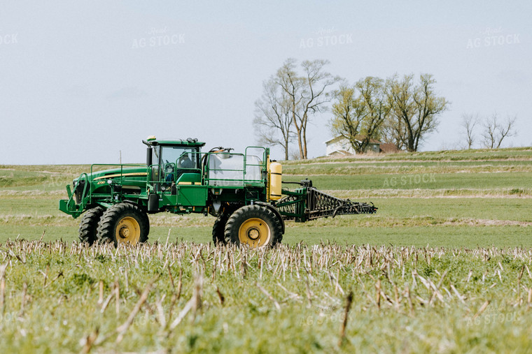 Sprayer in Field  77002