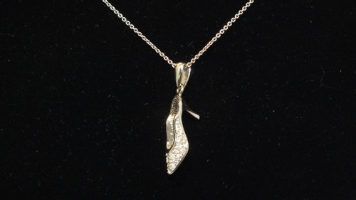 Stiletto- Pendant