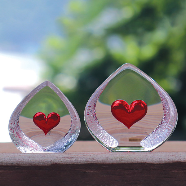 Mats Jonasson Heart Crystal Block - Ingebretsen's Nordic Marketplace