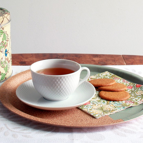 Rhombe Porcelain Teacup & Saucer