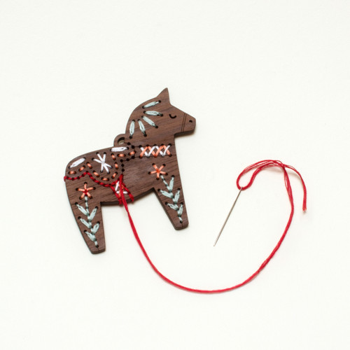 Dala Horse Ornament Kit