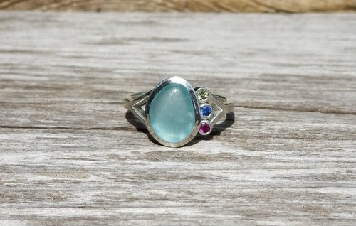 Lana - Sea Glass Mothers Ring