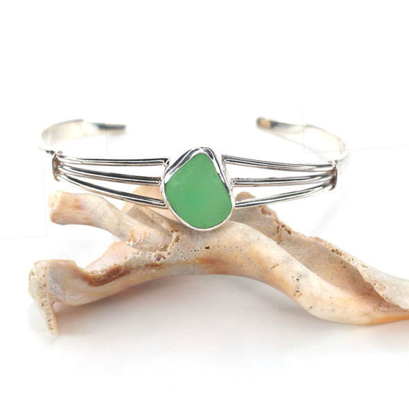 Green Bright Milk Glass Sea Glass Triple Cuff Bracelet Green Bright Milk Glass Sea Glass Triple Cuff Bracelet