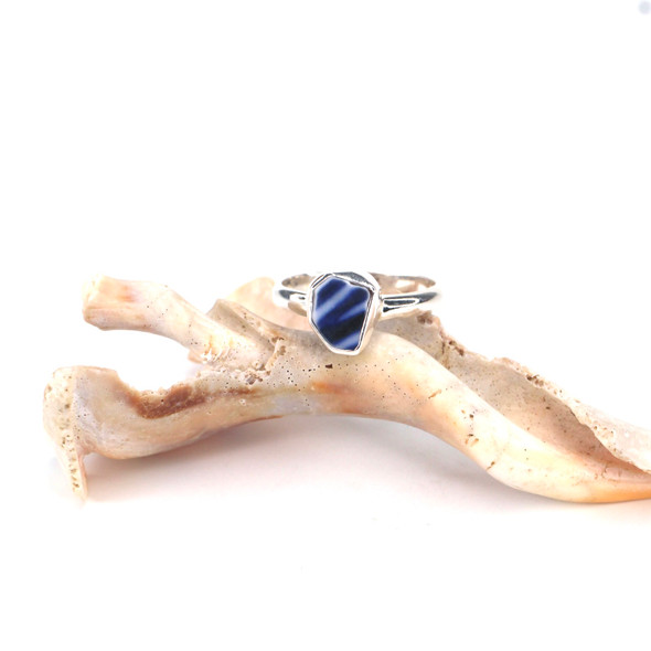 Blue and White Starburst Sea Pottery Sleek Ring - Size 9