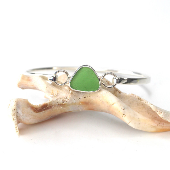 Green Triangle Sea Glass Hinge Bangle Bracelet Green Triangle Sea Glass Hinge Bangle Bracelet