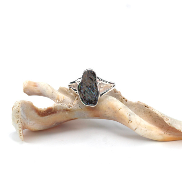 Abalone Shimmer Split Band Ring - Size 9