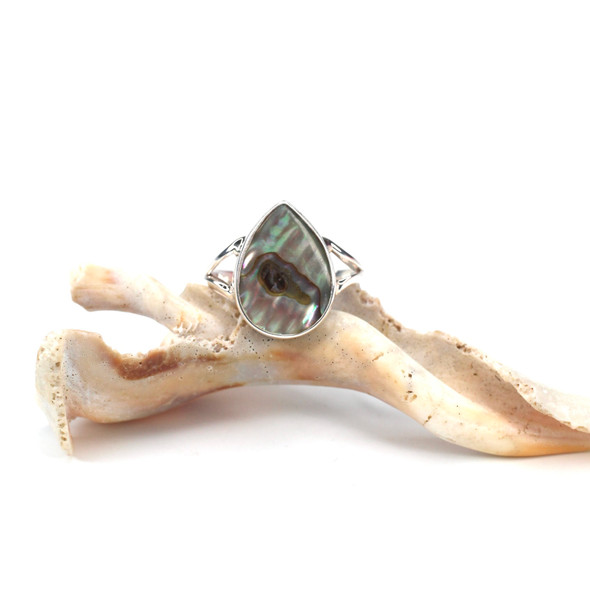 Abalone Teardrop Ripple Split Band Ring - Size 9