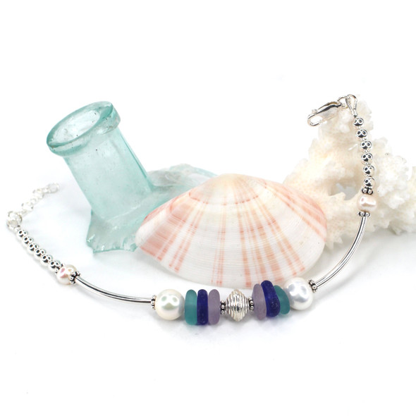 Lavender Berry Blues Sea Glass and Pearl Beaded Bracelet