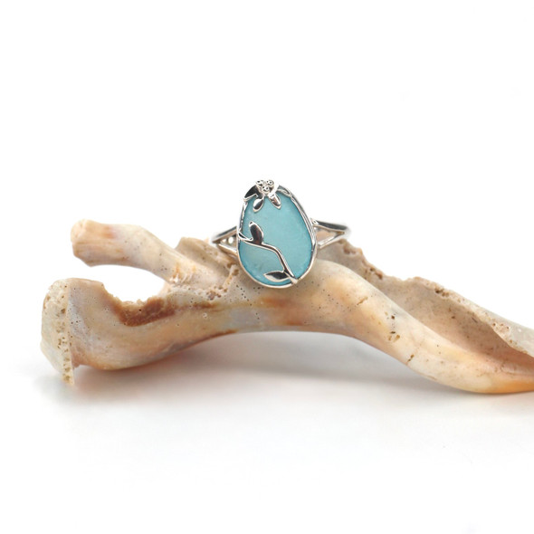 Turquoise Sea Glass Lily and Vine Ring - Size 9