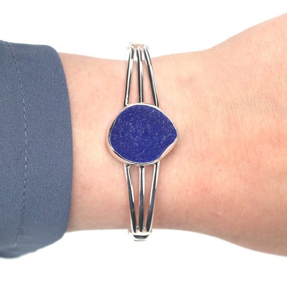 Cobalt Sea Glass Three Piece Bracelet on model for color reference. Cobalt Sea Glass Three Piece Bracelet on model for color reference.