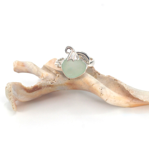 Seafoam Heart UV Sea Glass Pumpkin Ring - Size 9 Seafoam Heart UV Sea Glass Pumpkin Ring - Size 9