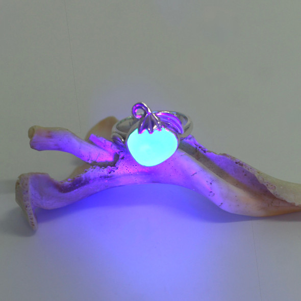 Seafoam Heart UV Sea Glass Pumpkin Ring - Size 9 under a black light Seafoam Heart UV Sea Glass Pumpkin Ring - Size 9 under a black light