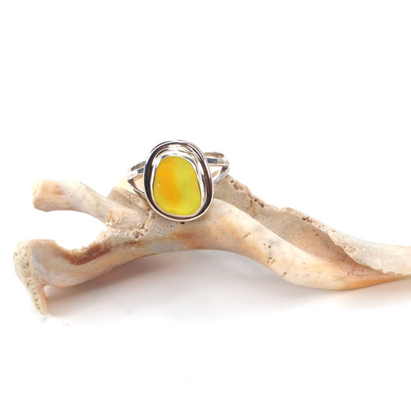 Yellow Ombre UV Sea Glass Double Bezel Ring - Size 9 Yellow Ombre UV Sea Glass Double Bezel Ring - Size 9