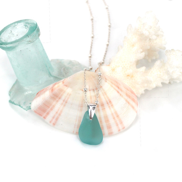 Aqua Bright Sea Glass Pinch Necklace