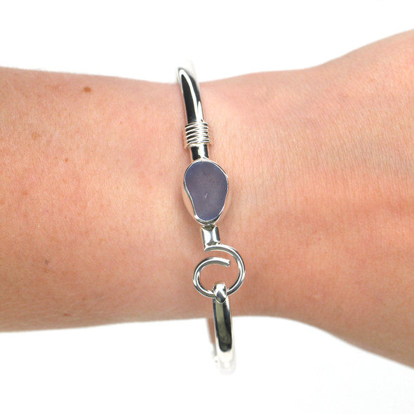 Cornflower Oval Sea Glass Nautical Twist Bracelet on model for color reference. Cornflower Oval Sea Glass Nautical Twist Bracelet on model for color reference.
