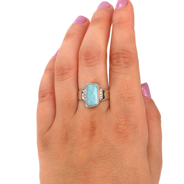 Larimar Misty Tide Ocean Glimmer Ring - Size 9 on model for color reference.
Larimar Misty Tide Ocean Glimmer Ring - Size 9 on model for color reference.