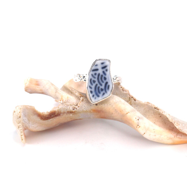 Blue and White Swirl Sea Pottery Wave Ring - Size 9