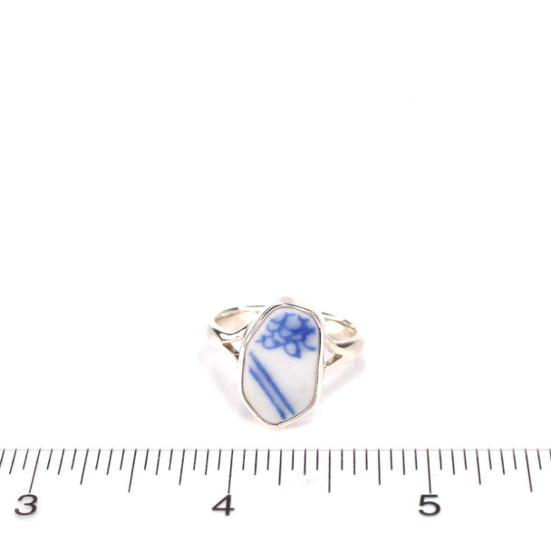 Blue and White Sea Pottery Split Flower Band Ring - Size 9 on ruler for size reference. 