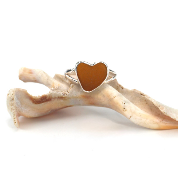 Amber Sea Glass Heart Split Band Ring - Size 9