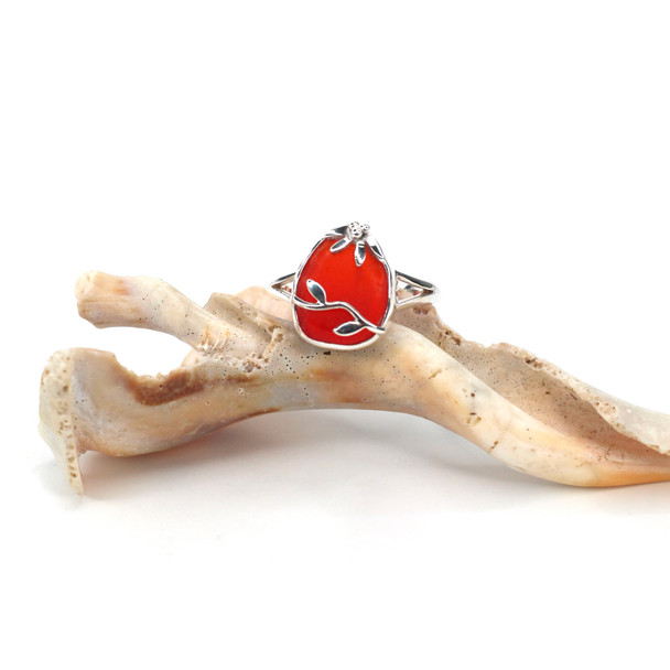 Red Dazzling Sea Glass Lily and Vine Ring - Size 9