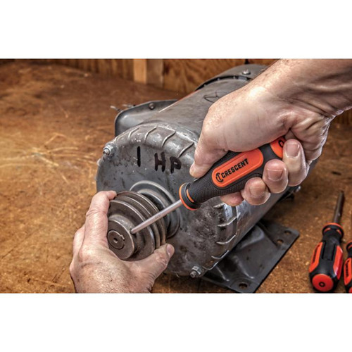 CRESCENT Set of 4 Square Dual Material Screwdriver