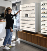 CARRÉ  with LED Shelves