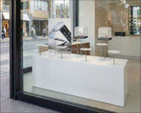 P.O.S. Optical Display Presentation Table