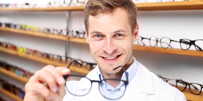 3 Affordable & Effective Tips for Marketing your Optical Retail Business