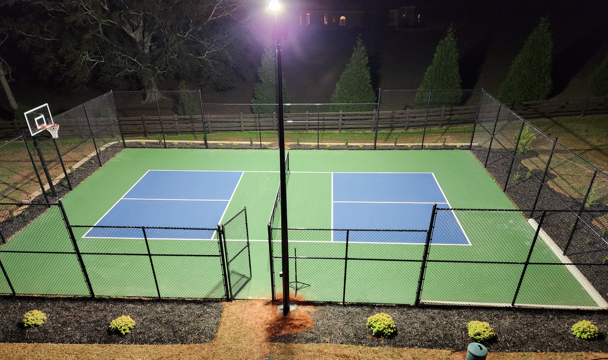 How to Minimize Light Spill in Residential Areas Near Pickleball Courts
