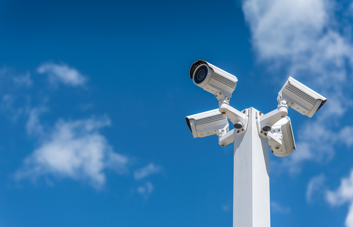 Full Guide to Parking Lot Security Cameras & Surveillance